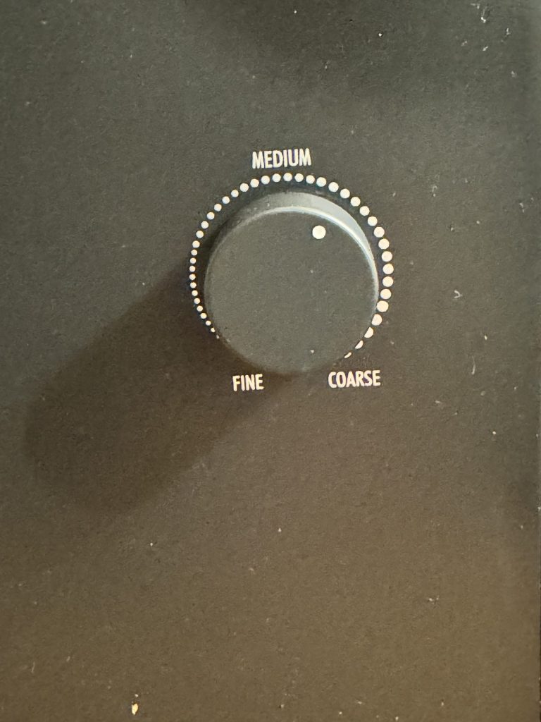 コーヒーグラインダー KG79J