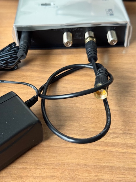 テレビアンテナブースター